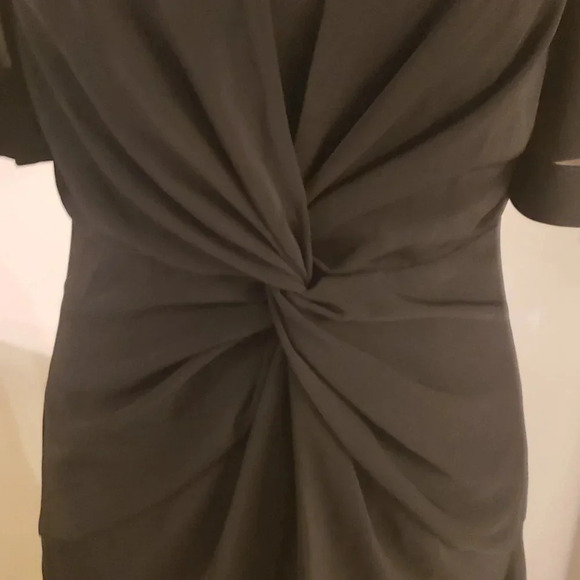 𝅺keepsake Absolutely gorgeous dress size M NWT - Picture 3 of 7